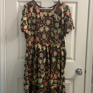 BEAUTIFUL BNWT LULAROE 3XL AMELIA DRESS